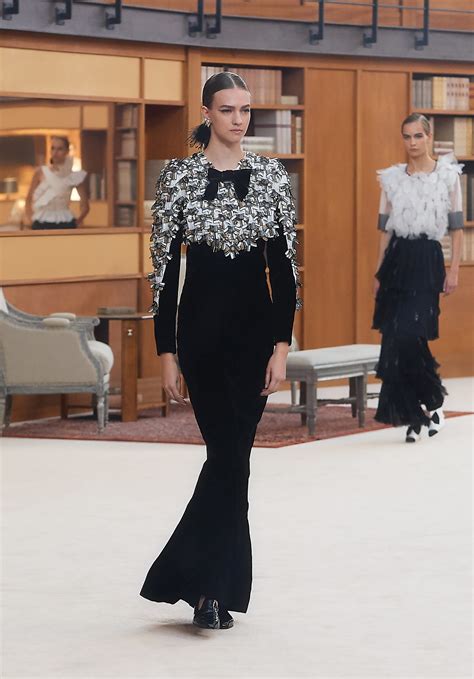 Haute Couture Fall/Winter 2019/2020: Fendi, Chanel and Atelier 